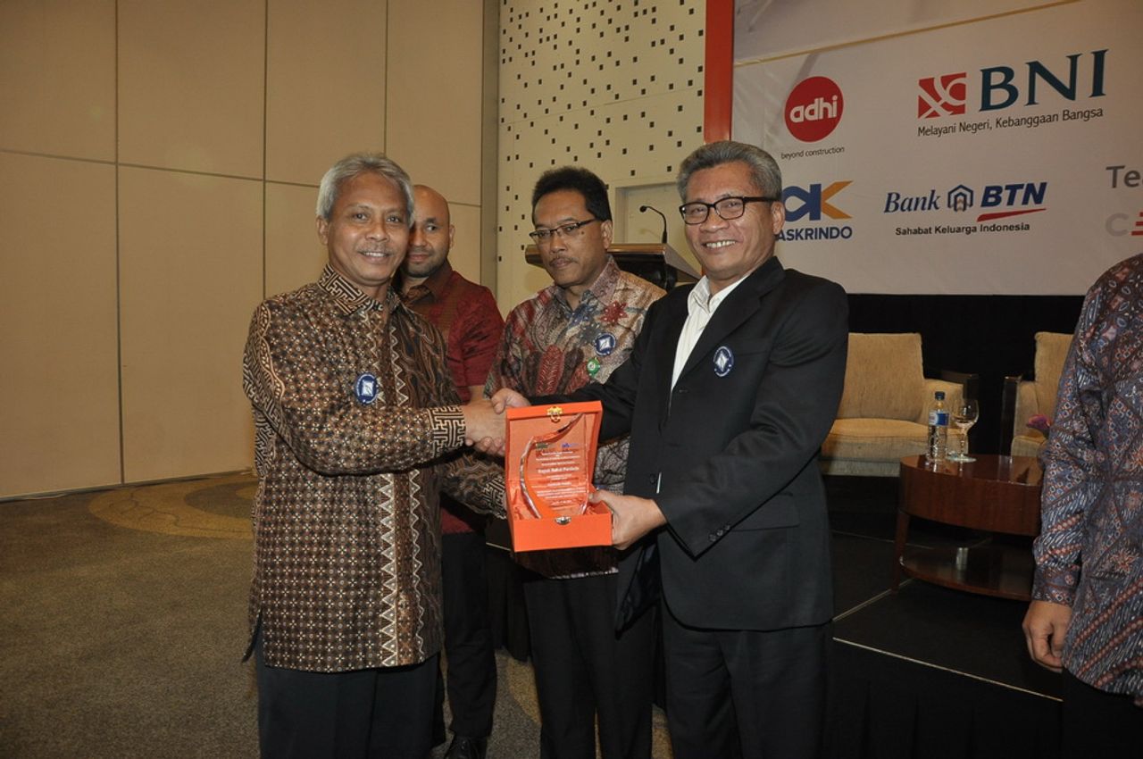 Diskusi Panel IKAI 17 Mei 2017
